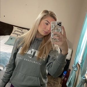 Meet your Posher, Janna